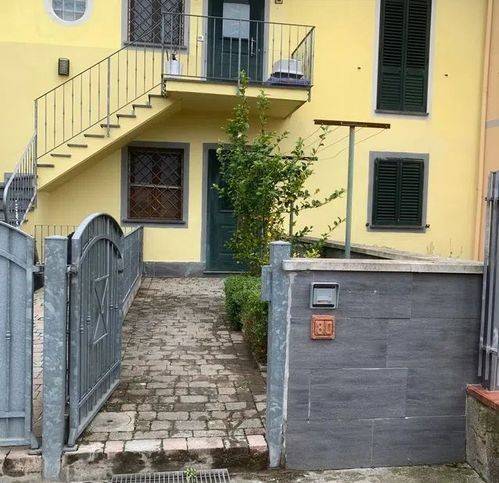 casa indipendente in vendita a San Giuliano Terme in zona Arena-Metato