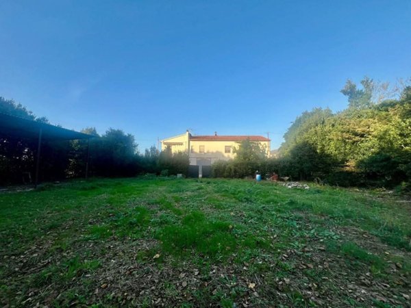 casale in vendita a San Giuliano Terme in zona San Martino a Ulmiano