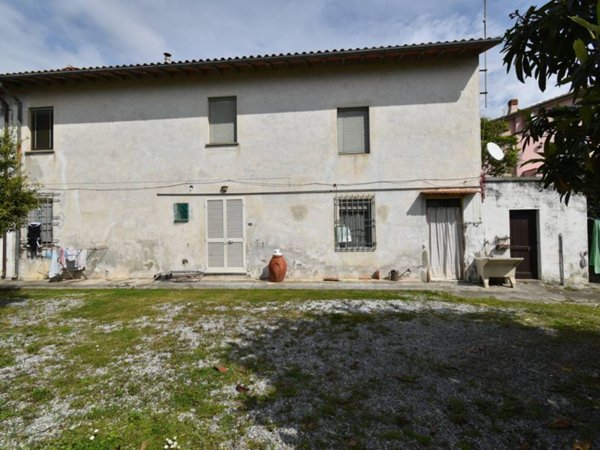 casa indipendente in vendita a San Giuliano Terme in zona Pappiana