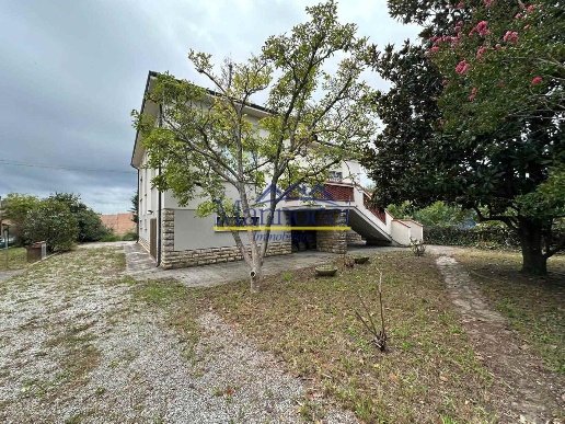casa indipendente in vendita a San Giuliano Terme in zona Madonna dell'Acqua