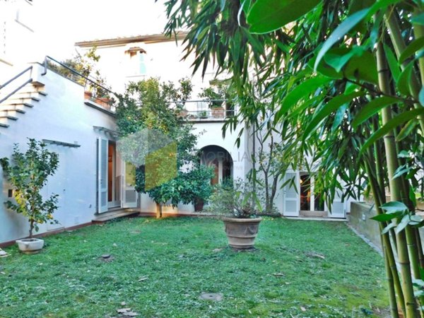 casa indipendente in vendita a San Giuliano Terme in zona Agnano