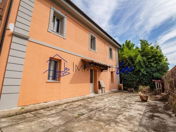 casa indipendente in vendita a San Giuliano Terme in zona Ghezzano