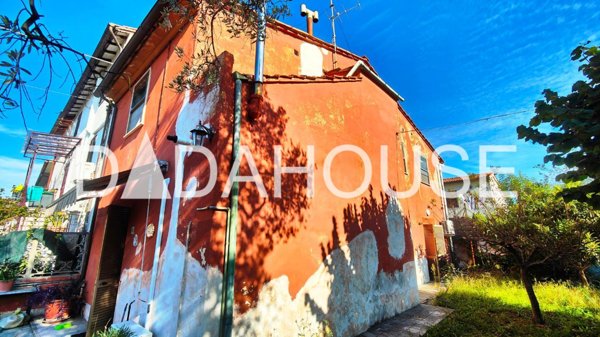 casa indipendente in vendita a San Giuliano Terme in zona Pontasserchio