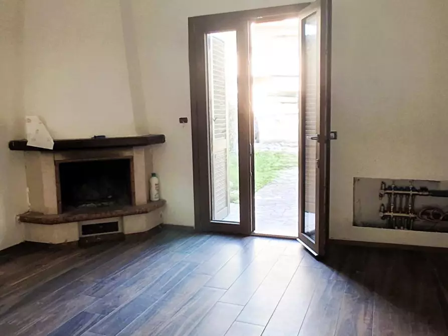 casa indipendente in vendita a San Giuliano Terme in zona Pontasserchio