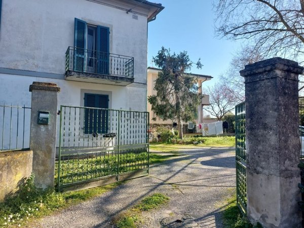 casa indipendente in vendita a San Giuliano Terme