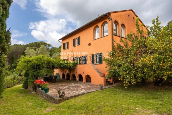 casa indipendente in vendita a San Giuliano Terme