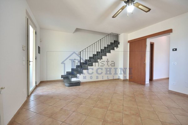 casa indipendente in vendita a San Giuliano Terme in zona Gello