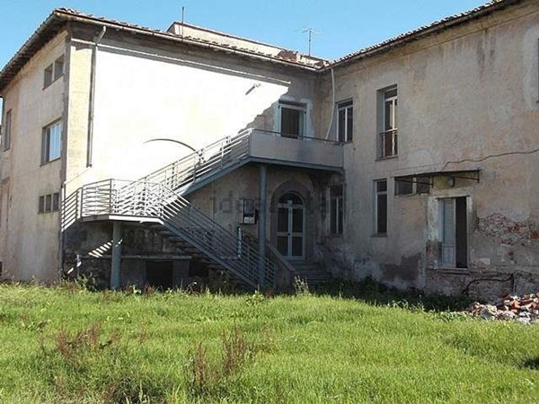 casa indipendente in vendita a San Giuliano Terme in zona Pontasserchio