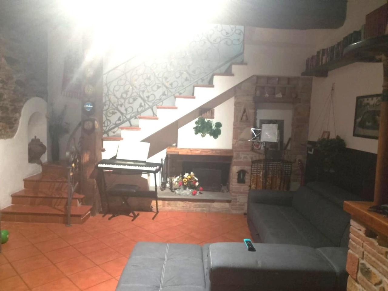 casa indipendente in vendita a San Giuliano Terme