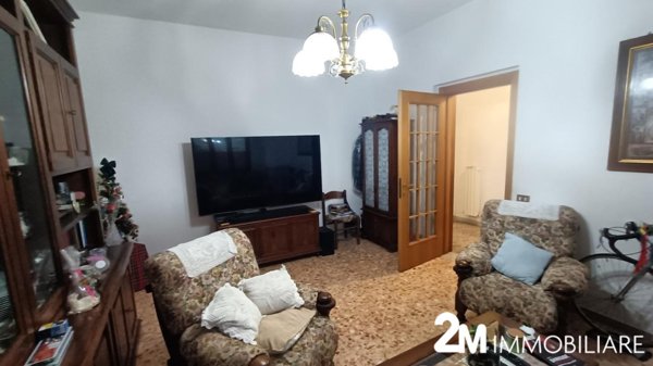 casa indipendente in vendita a San Giuliano Terme in zona Arena-Metato