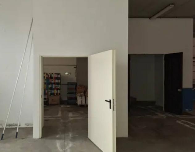 pentavano in vendita a San Giuliano Terme in zona Ghezzano