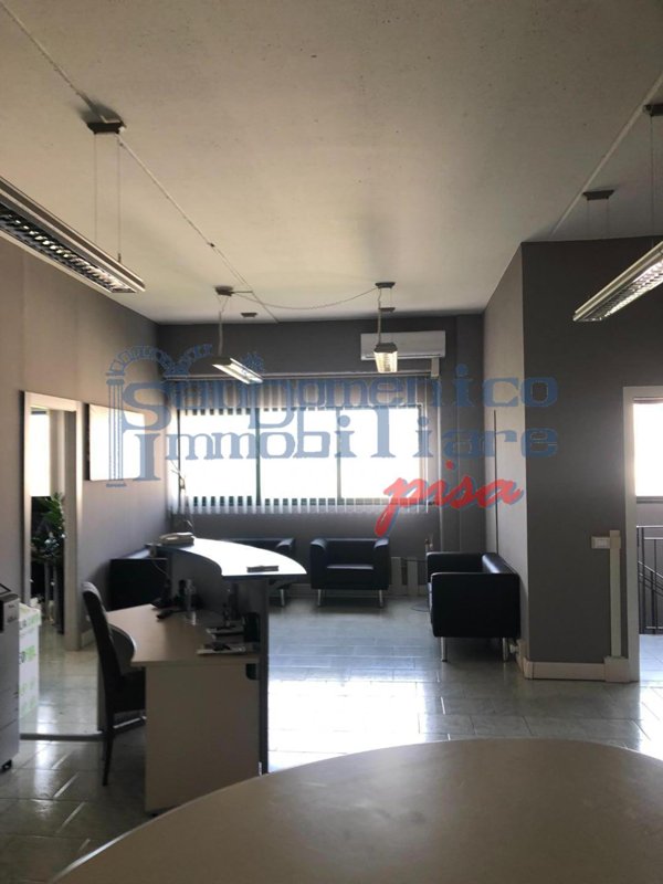 ufficio in vendita a San Giuliano Terme in zona San Martino a Ulmiano