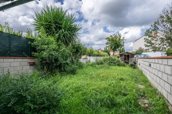 casa indipendente in vendita a San Giuliano Terme in zona Ghezzano