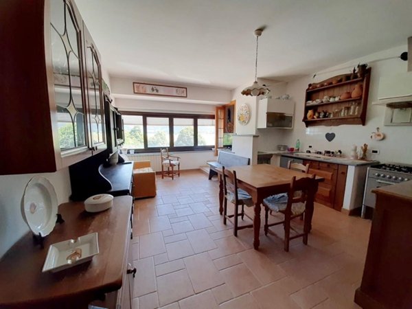 appartamento in vendita a San Giuliano Terme in zona Campo