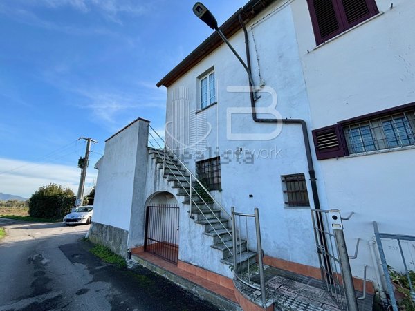 casa indipendente in vendita a San Giuliano Terme