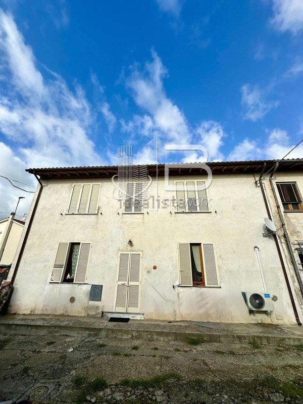 casa indipendente in vendita a San Giuliano Terme in zona Pappiana