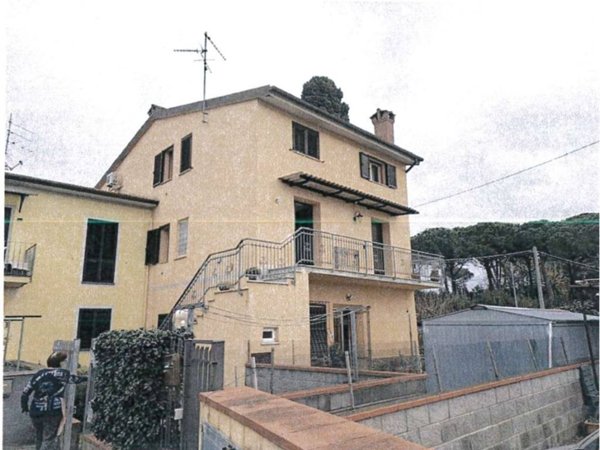 appartamento in vendita a San Giuliano Terme in zona Arena-Metato