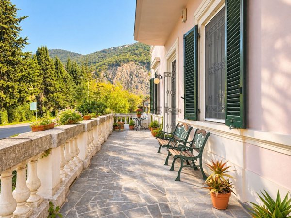 casa indipendente in vendita a San Giuliano Terme