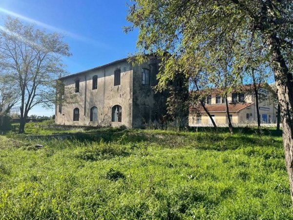 casa indipendente in vendita a San Giuliano Terme
