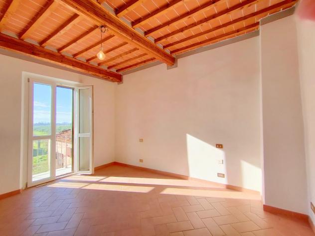 casa indipendente a San Giuliano Terme in zona Sant'Andrea in Pescaiola