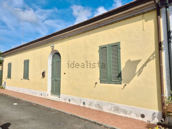 casa indipendente in vendita a San Giuliano Terme