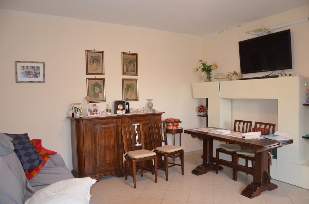 casa indipendente in vendita a San Giuliano Terme in zona Campo