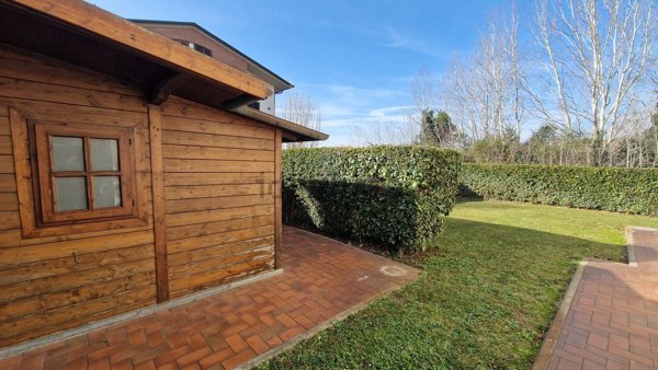 casa indipendente in vendita a San Giuliano Terme