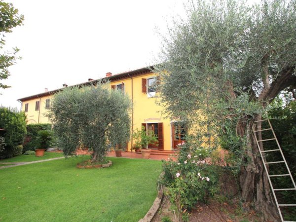 casa indipendente in vendita a San Giuliano Terme in zona Pappiana