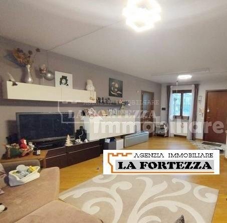 casa indipendente in vendita a San Giuliano Terme in zona San Martino a Ulmiano