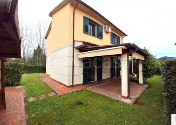 casa indipendente in vendita a San Giuliano Terme