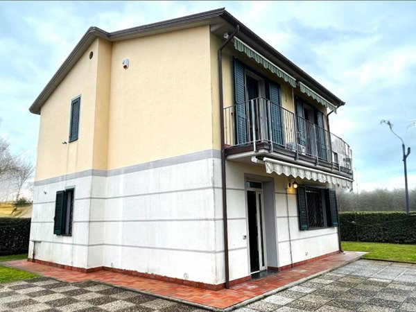 casa indipendente in vendita a San Giuliano Terme in zona Pontasserchio