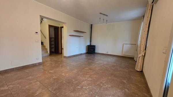 casa indipendente in vendita a San Giuliano Terme