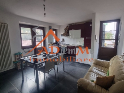 casa indipendente in vendita a San Giuliano Terme in zona Agnano