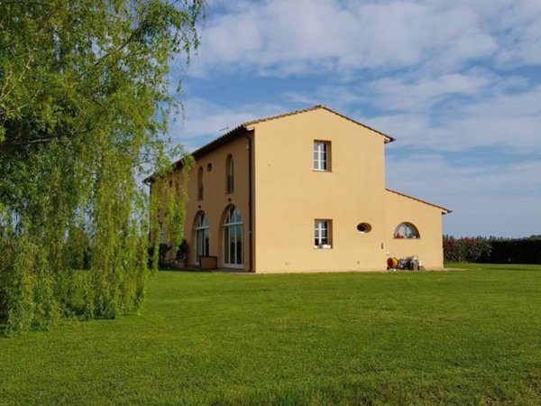 casa indipendente in vendita a San Giuliano Terme in zona Madonna dell'Acqua
