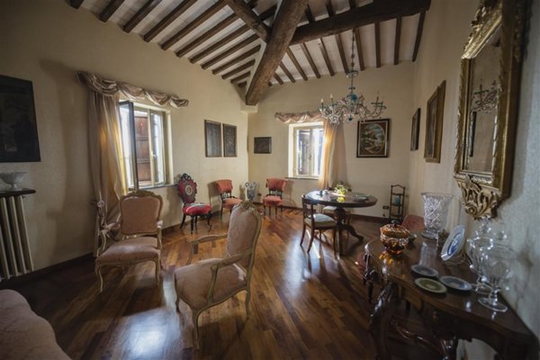 casa indipendente in vendita a San Giuliano Terme