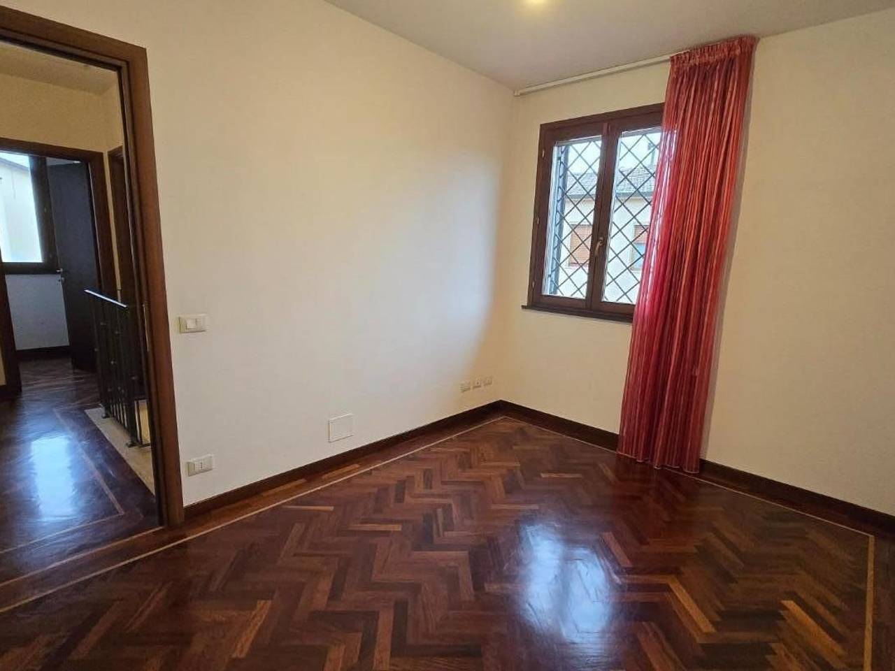 casa indipendente in vendita a San Giuliano Terme