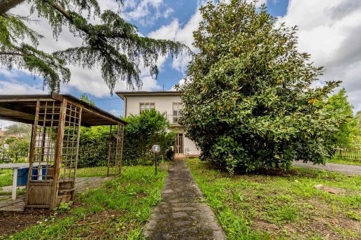 casa indipendente in vendita a San Giuliano Terme in zona Pappiana