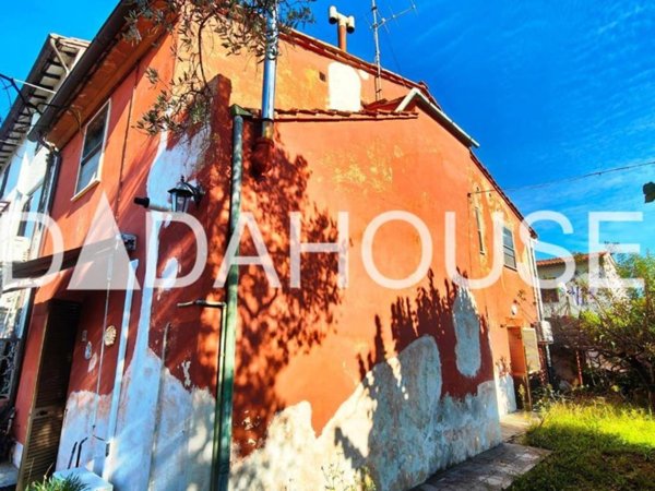 casa indipendente in vendita a San Giuliano Terme in zona Pontasserchio