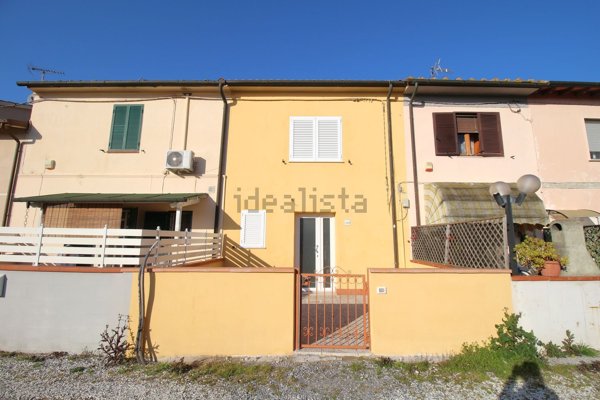 casa indipendente in vendita a San Giuliano Terme