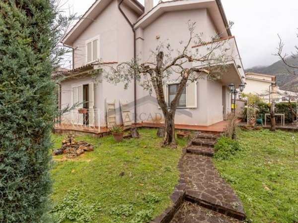 casa indipendente in vendita a San Giuliano Terme in zona Pappiana