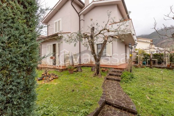 casa indipendente in vendita a San Giuliano Terme in zona Orzignano