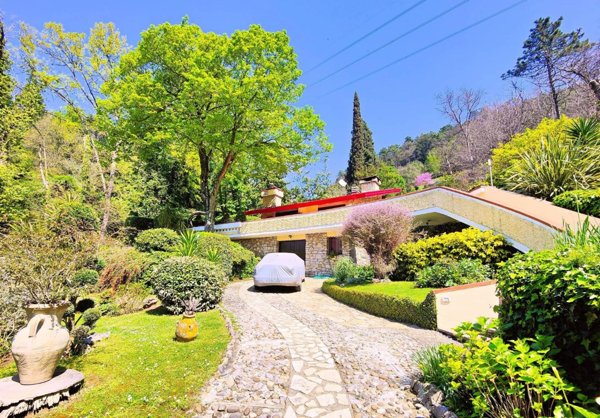 casa indipendente in vendita a San Giuliano Terme in zona Molina di Quosa