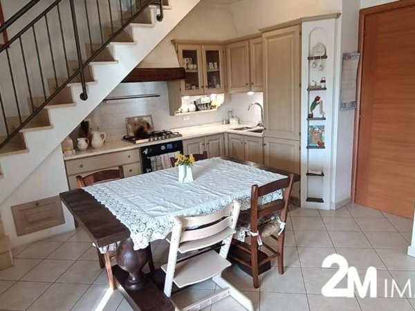 appartamento in vendita a San Giuliano Terme in zona Gello