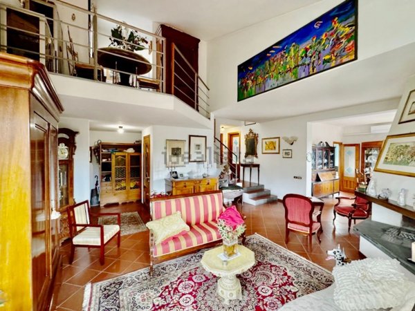 casa indipendente in vendita a San Giuliano Terme