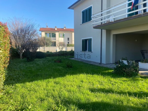 casa indipendente in vendita a San Giuliano Terme in zona Pontasserchio