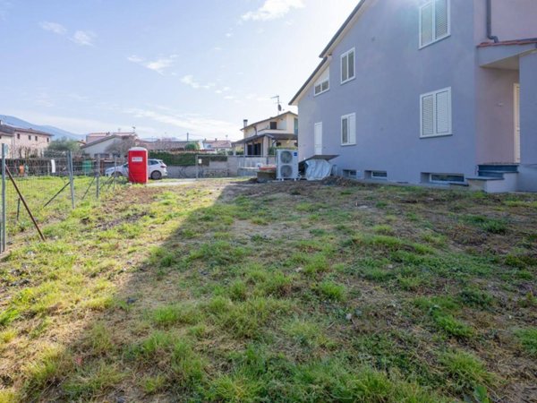 casa indipendente in vendita a San Giuliano Terme in zona Ghezzano