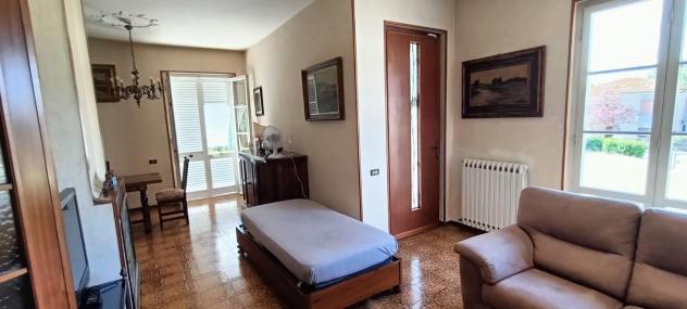 casa indipendente in vendita a San Giuliano Terme in zona Molina di Quosa