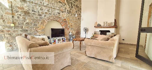 casa indipendente in vendita a San Giuliano Terme in zona Molina di Quosa