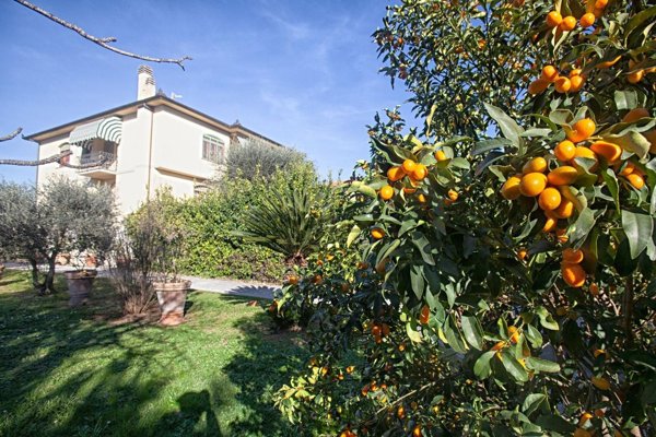 casa indipendente in vendita a San Giuliano Terme in zona Pontasserchio