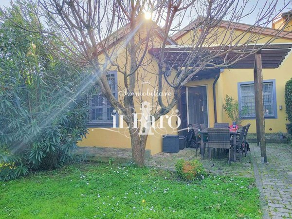 intera palazzina in vendita a San Giuliano Terme in zona Ghezzano